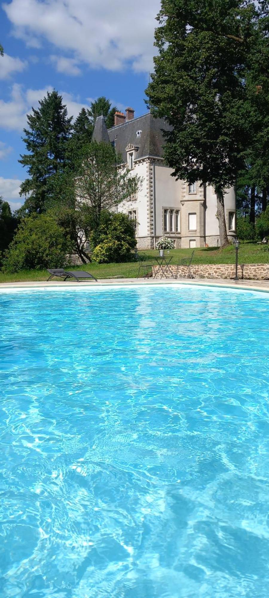 Bed and Breakfast Chateau Maleplane Saint-Léonard-de-Noblat Exteriér fotografie