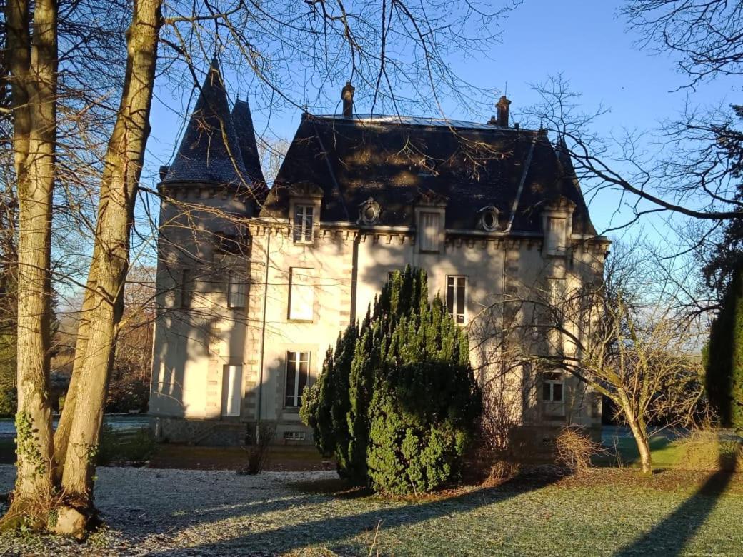 Bed and Breakfast Chateau Maleplane Saint-Léonard-de-Noblat Exteriér fotografie